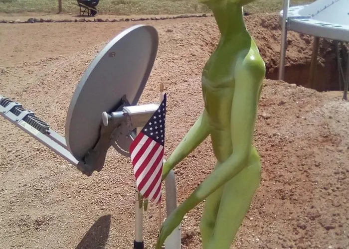 Alien Acres Ufo